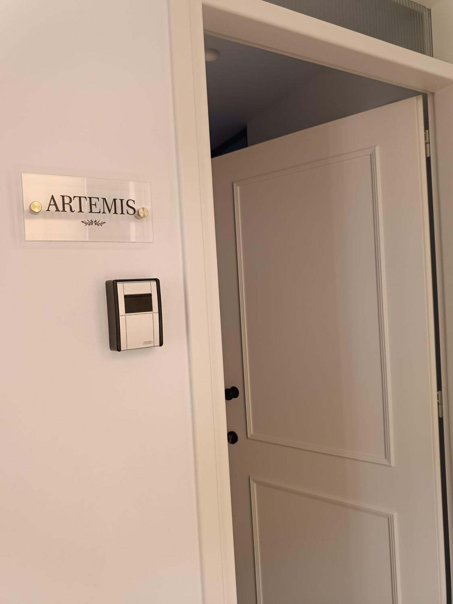 Muses Luxury Suites Corfu  ภายนอก รูปภาพ