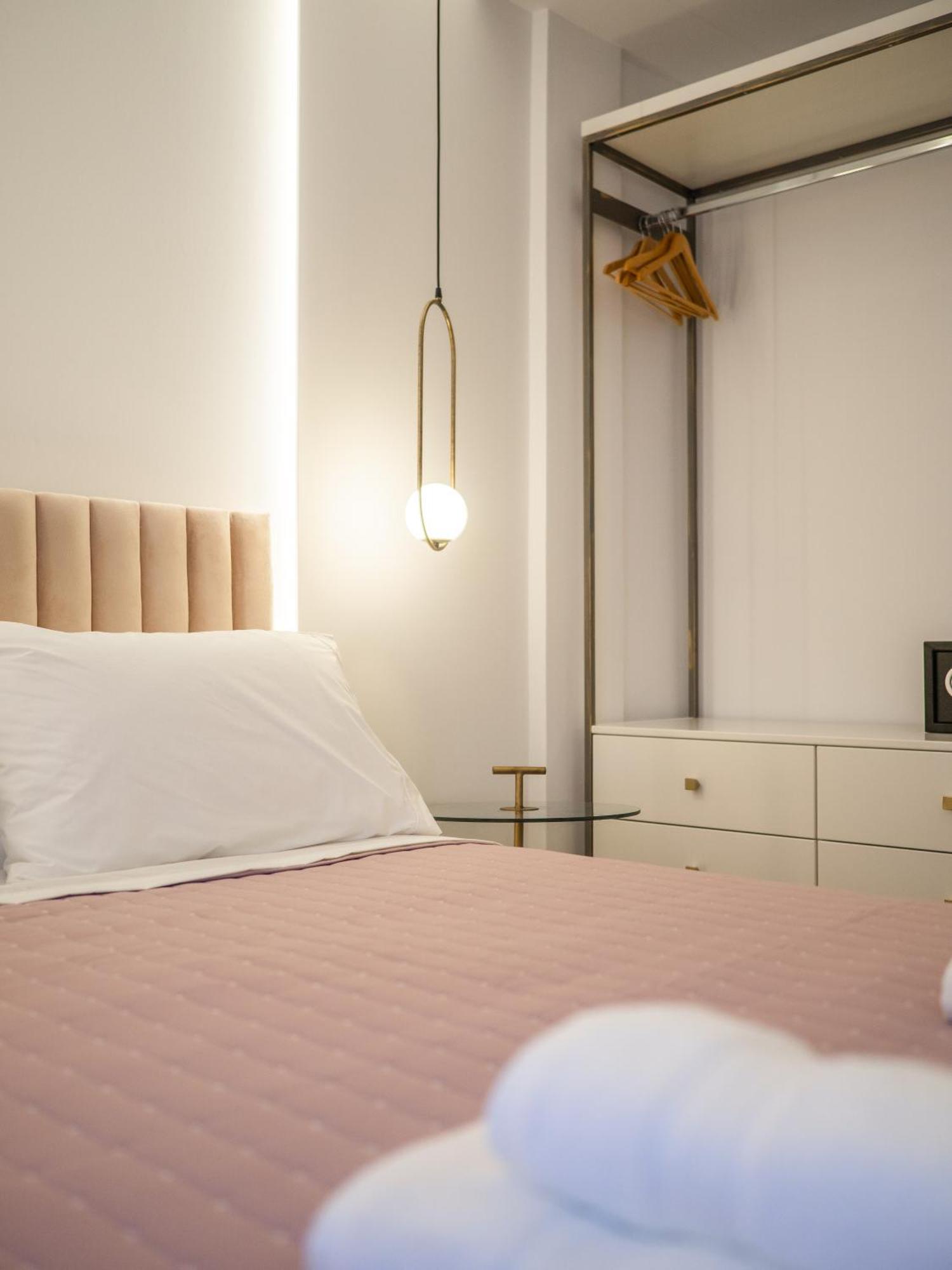 Muses Luxury Suites Corfu  ภายนอก รูปภาพ