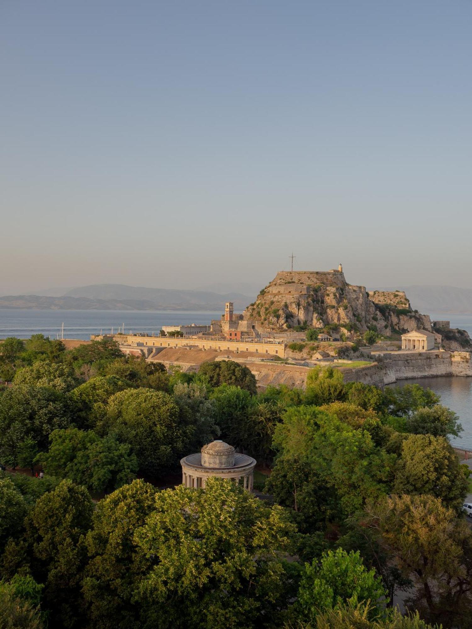 Muses Luxury Suites Corfu  ภายนอก รูปภาพ