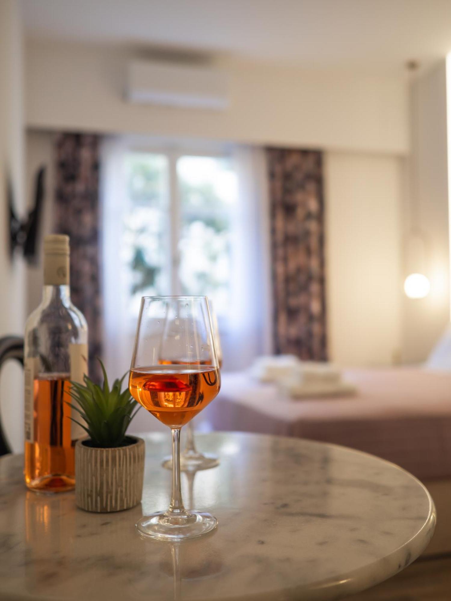 Muses Luxury Suites Corfu  ภายนอก รูปภาพ